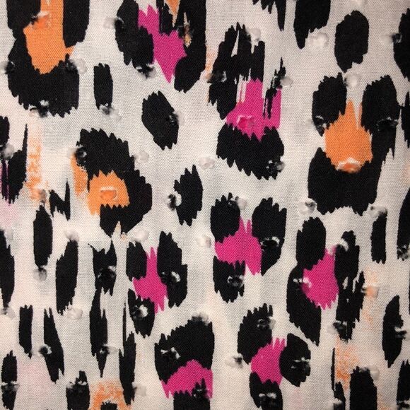 Runway M Cotton White Black Pink Peach Swiss Dot V Neck Scrub Top - Picture 15 of 15
